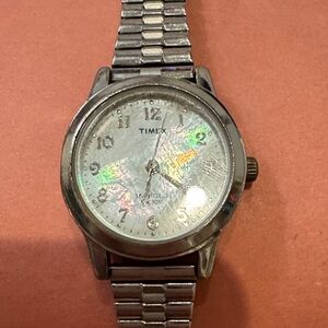 Timex Essex Ave Watch Women Silver Tone Mother of Pearl Dial Stretch Band As Is